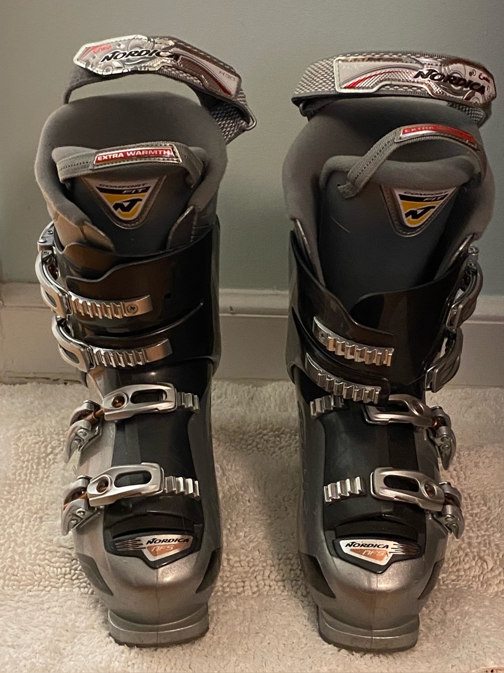 Women’s Nordica Ski Boots, Size 8.0